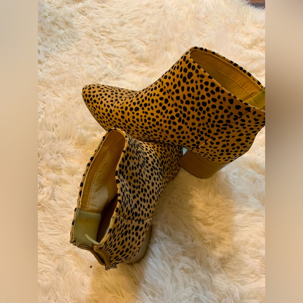 Leather boots